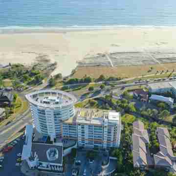 Kirra Surf Apartments Hotel Exterior
