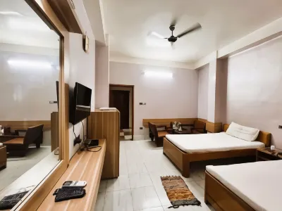 Hotel Ellora Hotels near Cooch Behar Natun Masjid