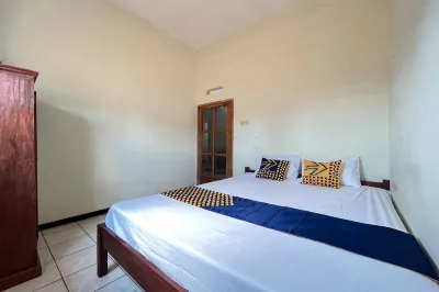 SPOT ON 93423 Kost Berkah Near Kebun Teh Wonosari Hotel dekat Ronggowuni Farm