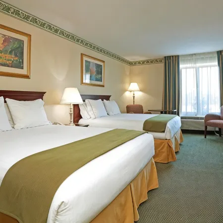 Holiday Inn Express & Suites KERNERSVILLE SOUTH by IHG