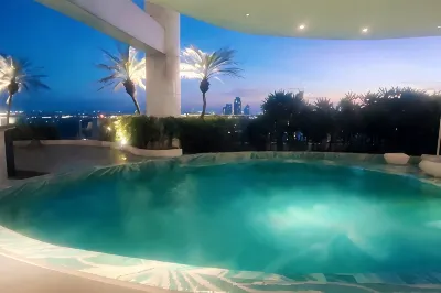 Aveline Suites Executive City View Acqua Private Residences Near Rockwell Makati Hotel in zona Flair Towers