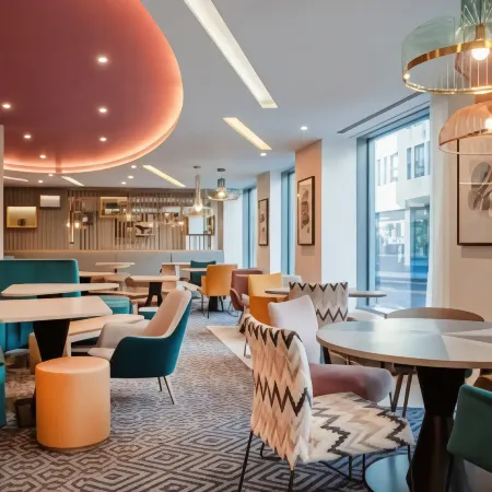 Hampton by Hilton Bath City