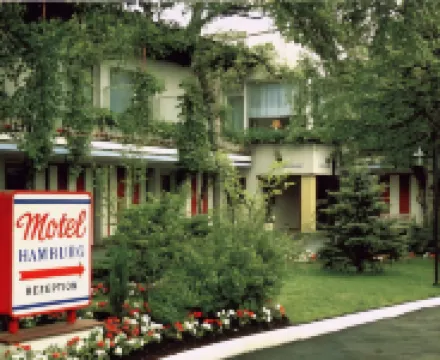 Motel Hamburg Hotels near Eppendorfer Baum underground station