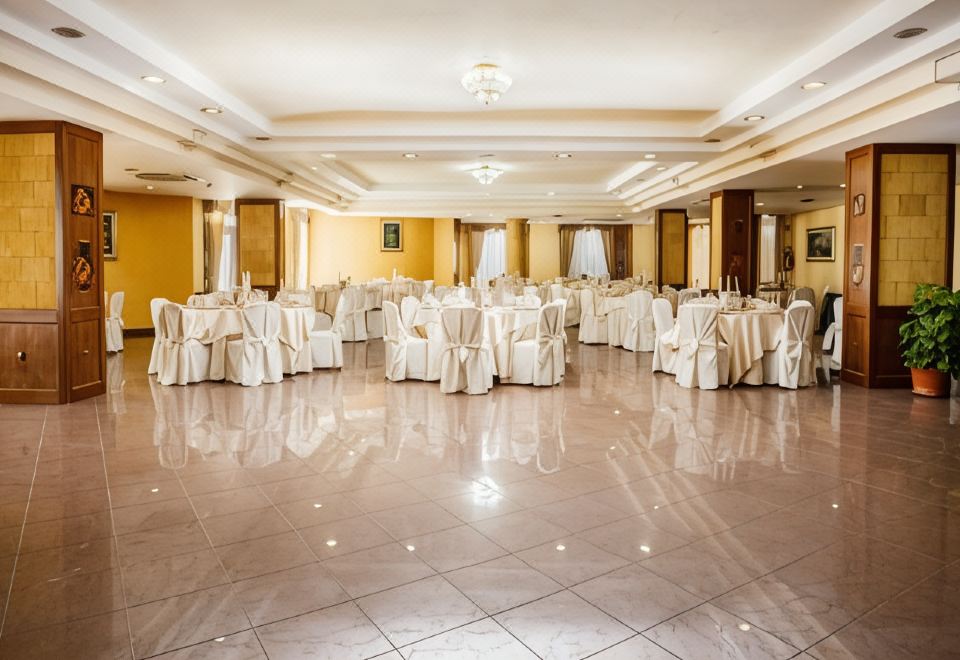 Grand Gul Beach Over view