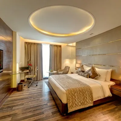 The Hotel Hindusthan International Hoteles cerca de Centro comercial Inorbit Mall