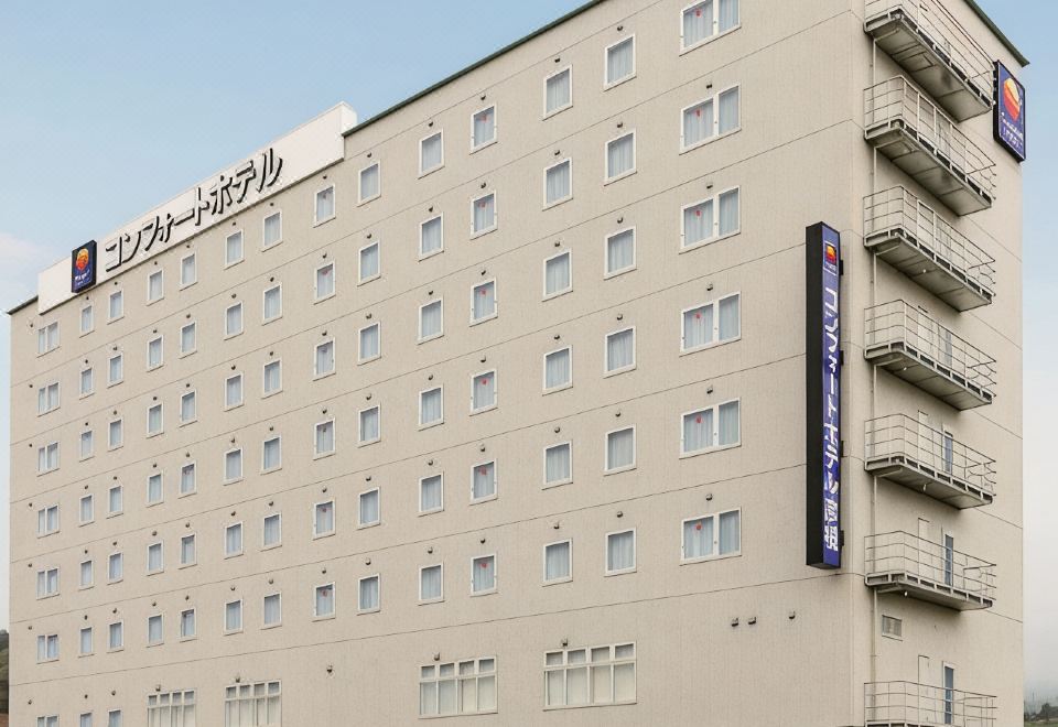 다양한 메뉴의 조식 뷔페