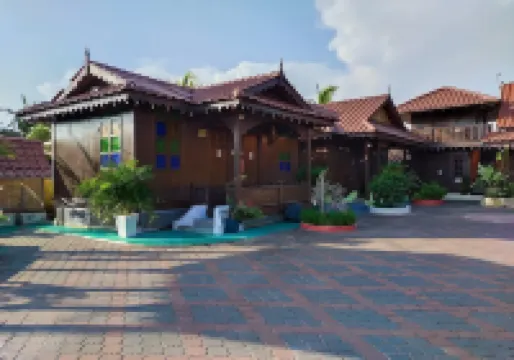 Muor Village Hotel