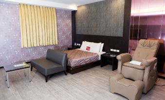 Midi Motel Pingtung Branch