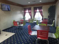 克利本戴斯套房酒店 - 早餐
