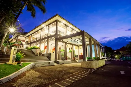 Plagoo Holiday Hotel