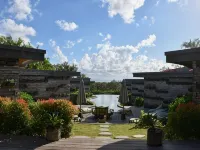 ザ エレメンタム Bingin Beach周辺のホテル