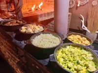 Roy's Rest Camp - sarapan