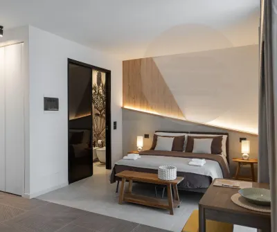 Leluan Bed and Breakfast Hotels near Greetings from Mola di Bari