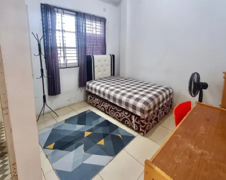 Dyaza LV Pekanbaru Near Sultan Syarif Kasim Airport and Uir Hotels in 