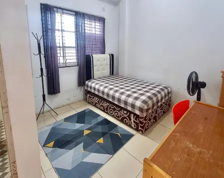 Dyaza LV Pekanbaru Near Sultan Syarif Kasim Airport and Uir Отели рядом с Аэропорт Симпанг-Тига