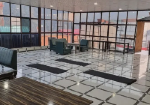 The Mountain View Tapovan Hotel di 