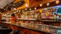 Best Western Bidarka Inn - bar
