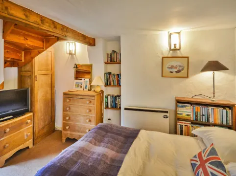 Cottage in Kingsand by Stunning Beach Views