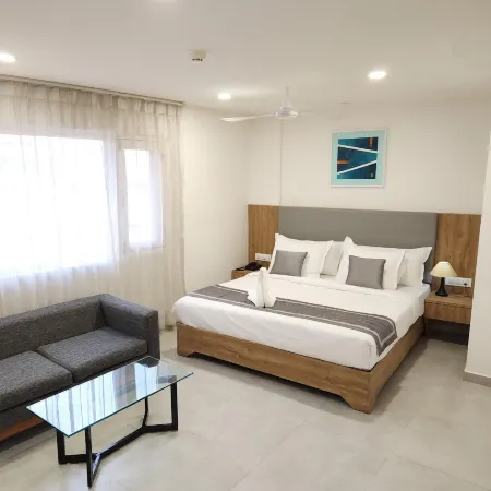 Oasis Suites