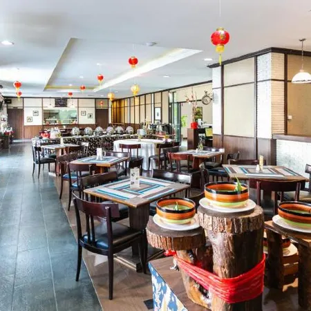 Amarelo Hotel Solo