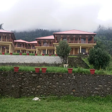 DAYARA RESORT