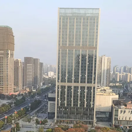 Youzi Homestay (Bengbu Yintai Cheng Wanda Plaza)