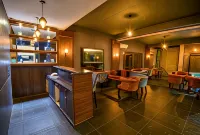 Justa Palampur Resort & Convention Centre - 朝食