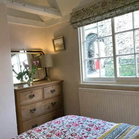 Landgate Cottage is opposite the 14th Century entrance to historic Rye town
