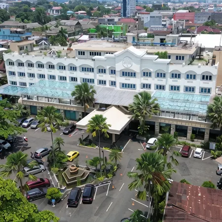 Bumi Senyiur Hotel