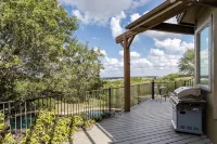 Dripping Springs Dream House with pool, views, and privacy - sleeps 8! - 5-Star