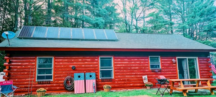 Cozy 2-bedroom cabin in welcoming Sangerville with WiFi Hotels in Piscataquis County