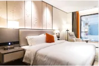 Taihe Yongye International Hotel - parking