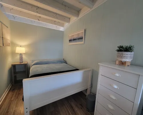 Best 1 Bedroom in SIC! 1 Block to the Beach.. A+ location .. Walk to Everything! シー・アイル・シティのホテル