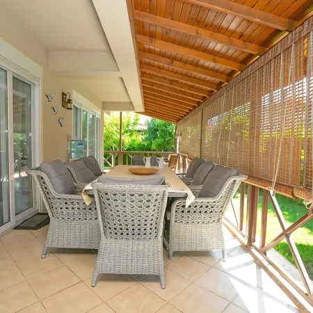 Paradise Town Villa Hazel