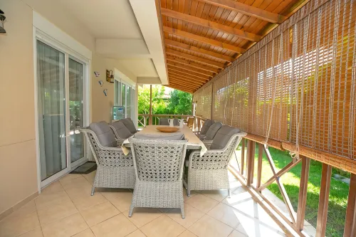 Paradise Town Villa Hazel - Biệt thự