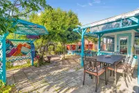 Beachy Keen Charming 2-bedroom 6 min from the beach . Sleeps 8ppl~ boat/RV pking - Bungalows