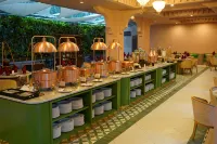 Anaya Azana Hotel & Villa Tawangmangu - Frühstück