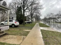 Hillsdale Cottage: Just a Short Walk to Hillsdale College! Across from Handmade