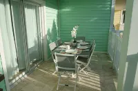 "Luxurious Villa" 2 Bedroom / 2 Bath