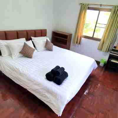 Arguz House Rooms