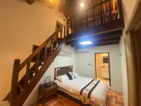 Ba Ba Guan Hai Ancient House B&B