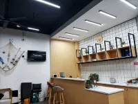 Hou Lang Seaview Guesthouse (Leshan Village) - bar