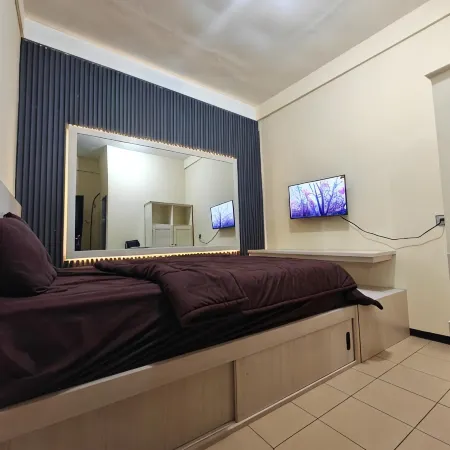 Roomy Guesthouse