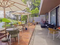 Banshan Mountain Homesta Hotels near Baodingwan