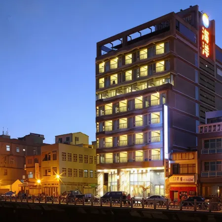 Ocean Hotel