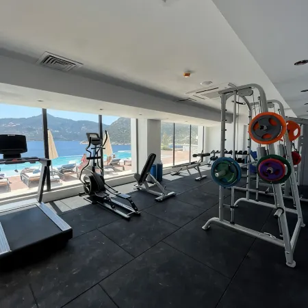 LURES HOTEL