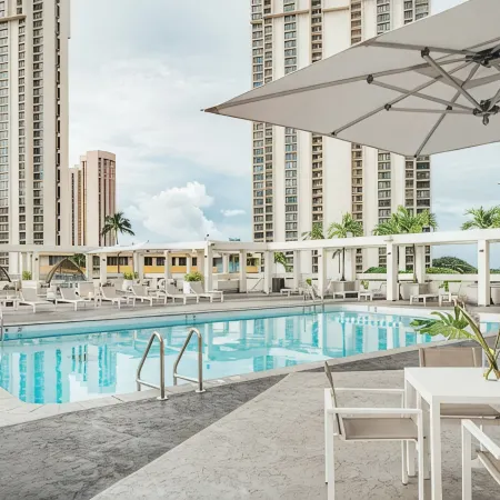 Ala Moana Honolulu by Mantra
