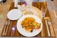 God's Touch Apartments Signature - Breakfast