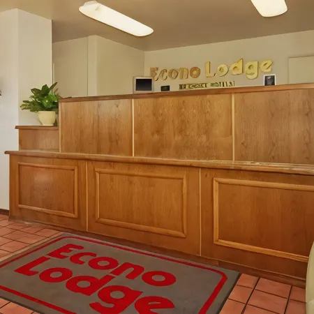 Travelodge by Wyndham Winslow