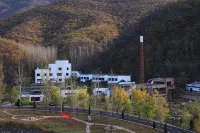 Laogongbing Hotel - Bjergudsigt